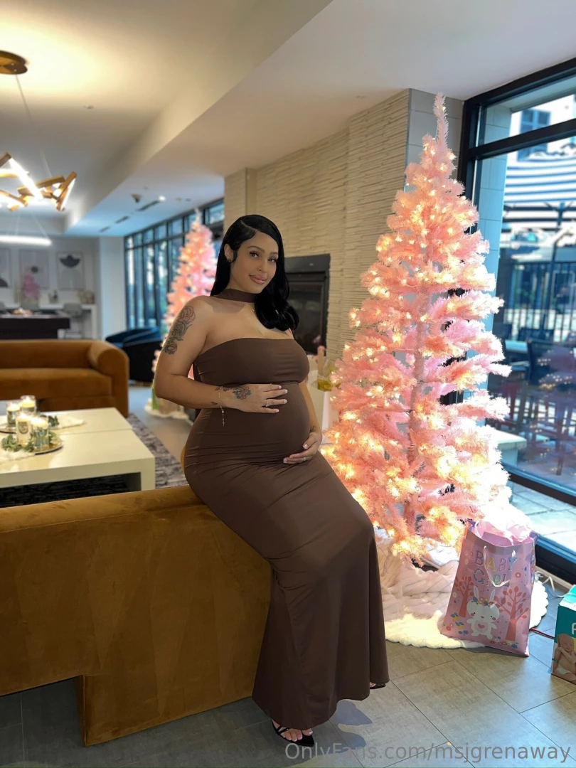 The view gets better when you re looking at me 