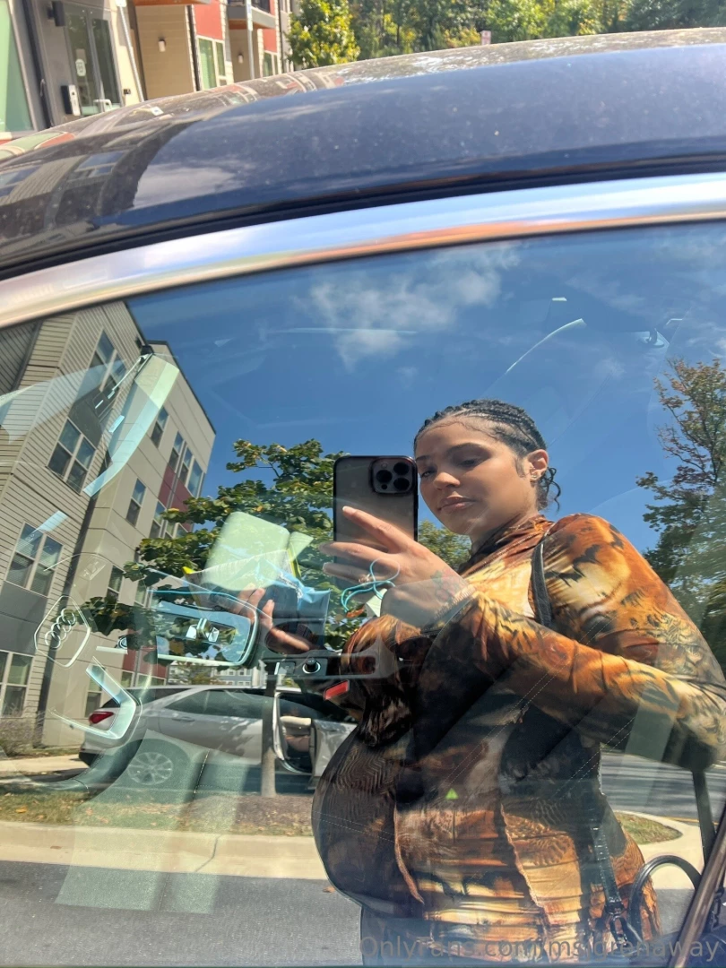 Loving my reflection 