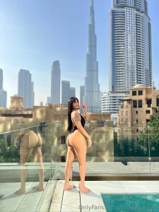 Take me back to dubai