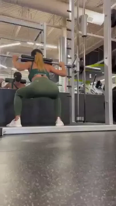 Fact about me the gym is the place i go to to relieve my brain of all 