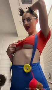 I had a little slip definitely had a bit too much to drink last night part 1