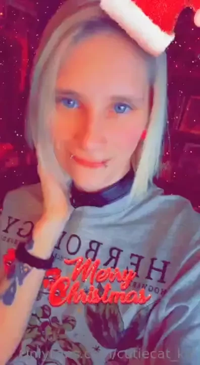 My tiny xmas hat and my tiny xmas boobies 