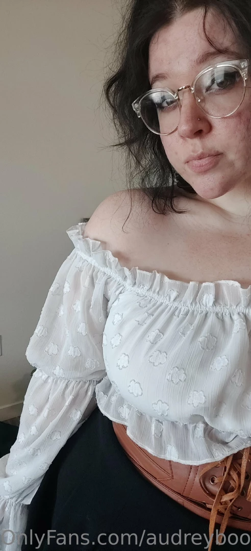 Both my twitter and onlyfans have been messing up recently so heres a part 1 