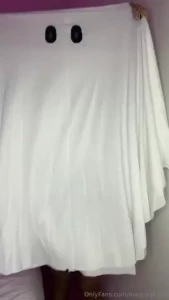 Im your little boo thang