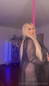 Josiestevens is the hottest playmate of the year she is giving away a