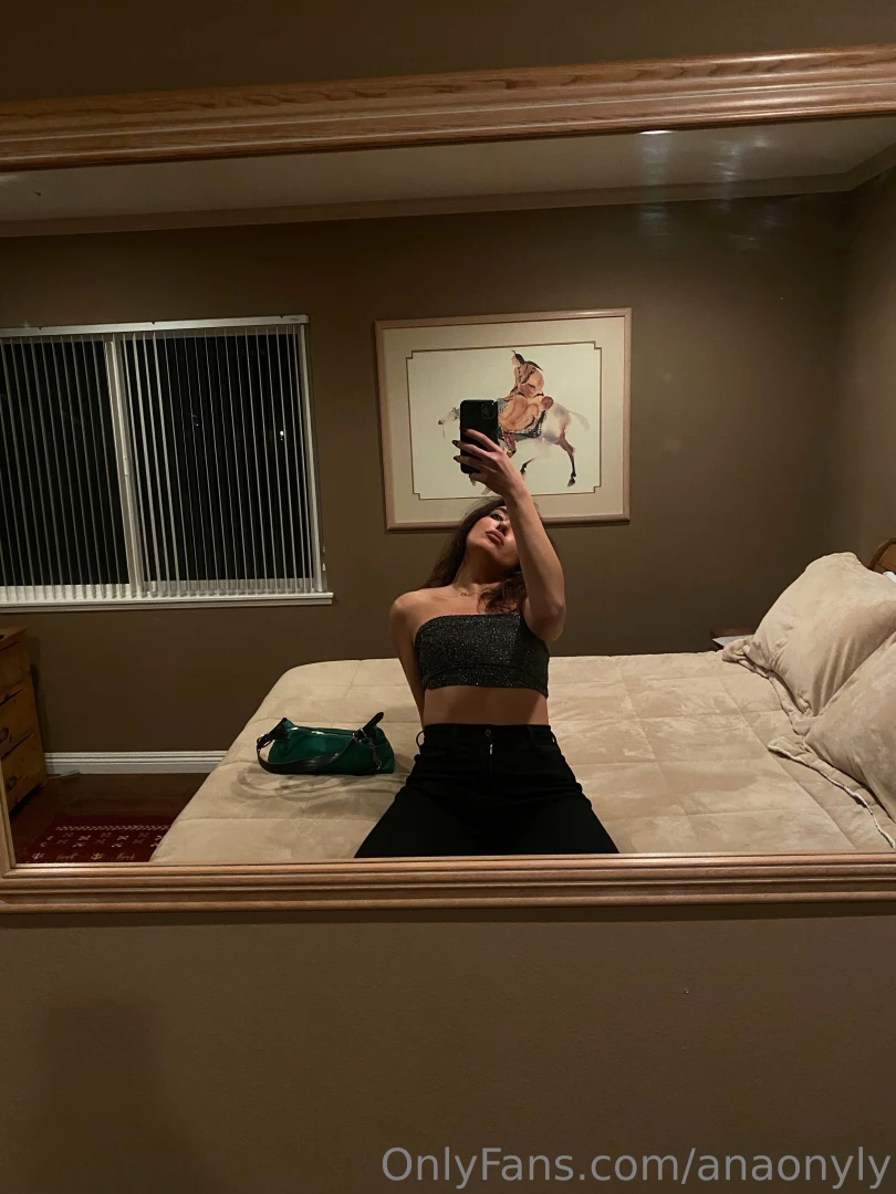 Drop your favorite color in the comments mine is black 