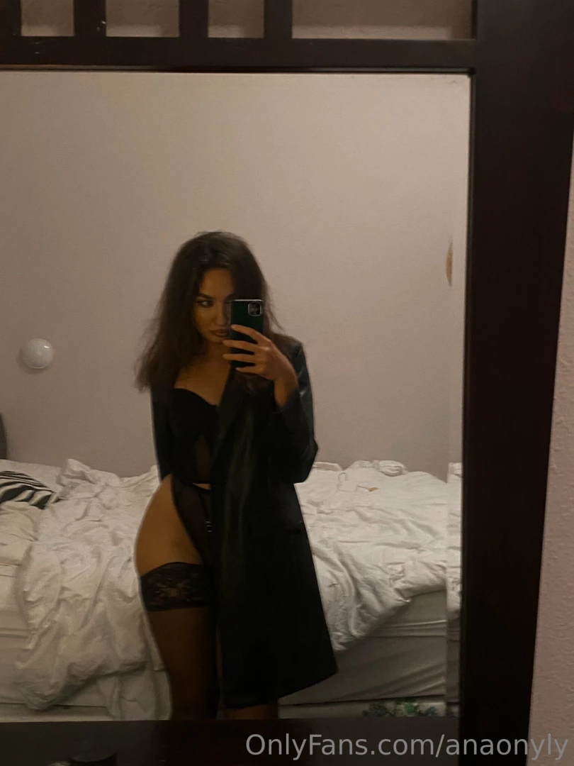 Hey i wish u all a super hot naked sexy horny dripping day today 