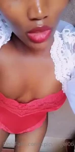 I m ready for you baby available for sexting