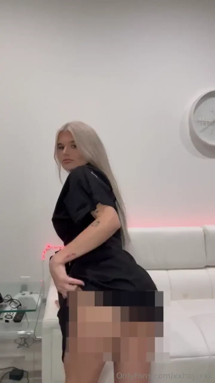 I bet you wish you were the one stripping it off of me 