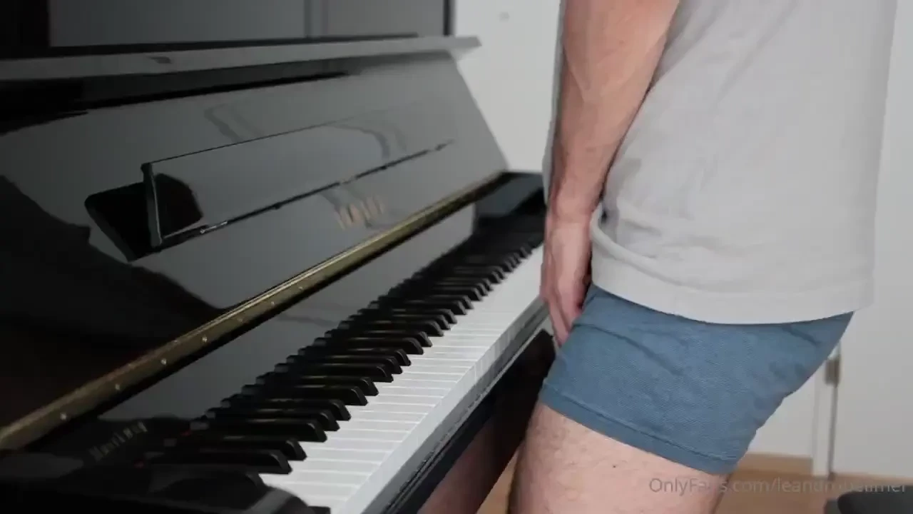 I slap my cock on with special guest lorenzobernini part 6 