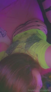 Just a sneak peek of my stream fit before i go get seduced by pixels