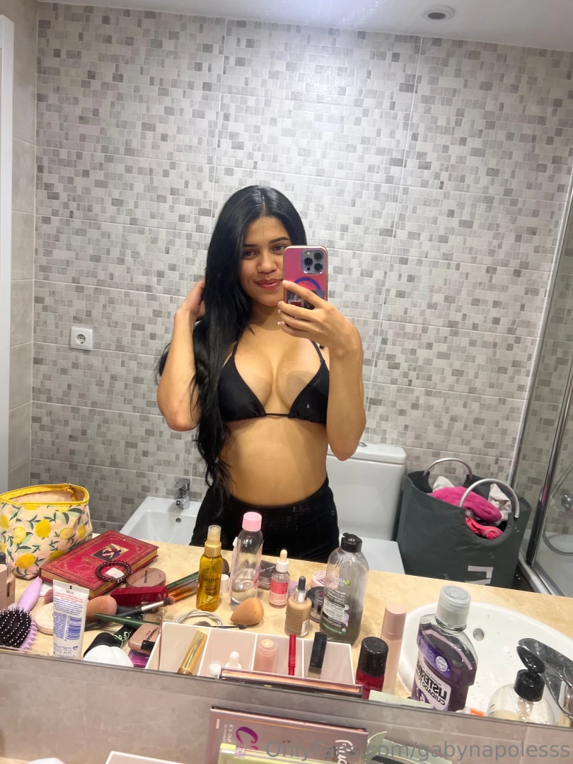 Hola mis amores este verano quiero calentarles el feed pero ustedes part 1 