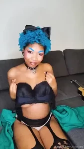 Hehe i know you want me to take this off