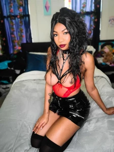 Lay me down and smash me part 2