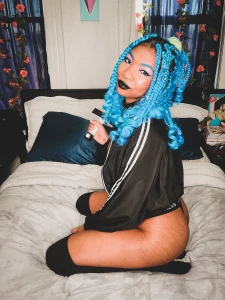 Just a horny girl in need of a good smash