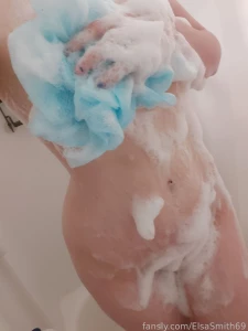 Some random pics and a shower clip ass thong shower