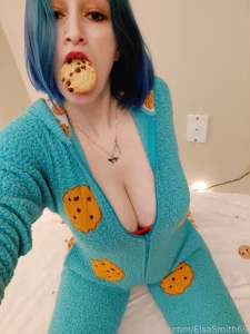 Cookiemonster cookies cosplay tits ass pussy blooper part 3