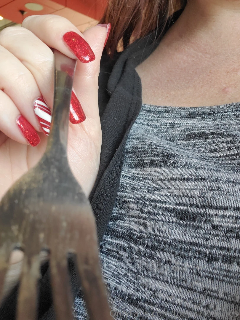 Your view after i get my nails done i invite you out for a lunch date 