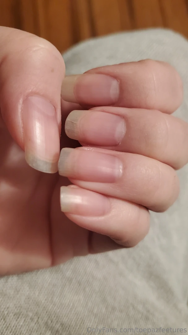 Nude nails are so beautiful but i think they will look more festive part 1 