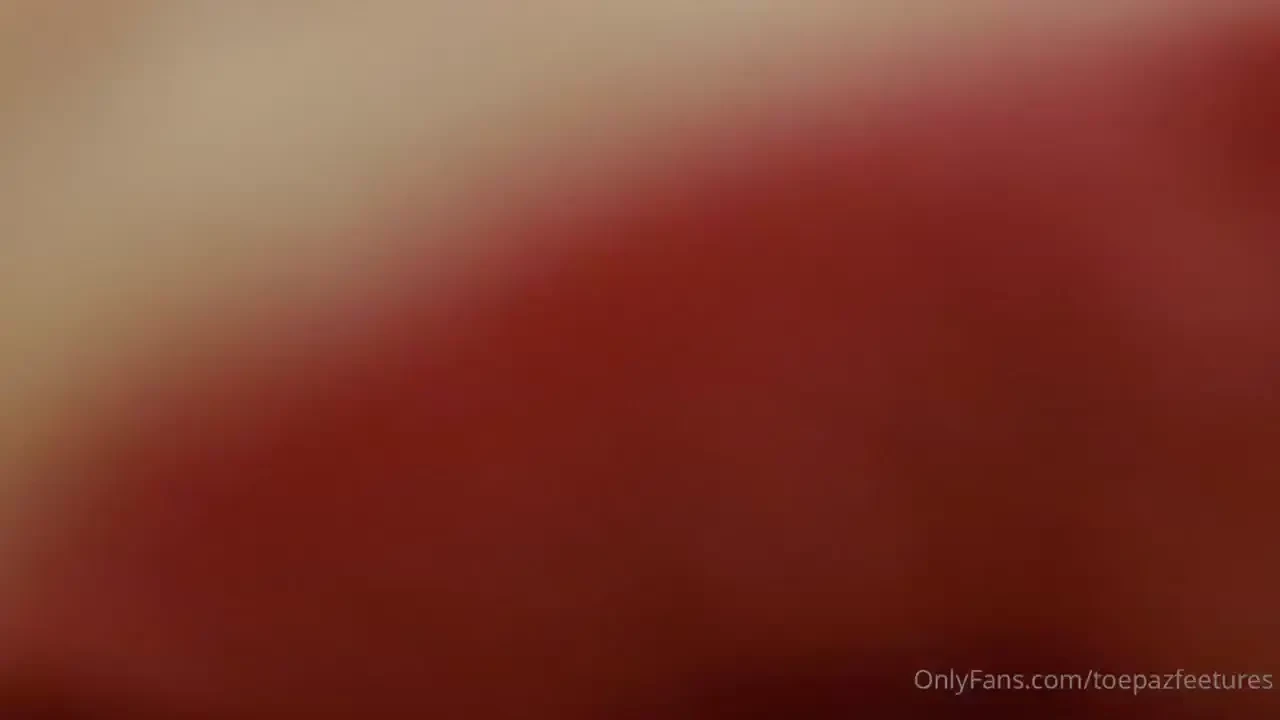 You can t look away while i co tinue to lick away 