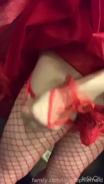 Madame lydia took me on a trip now we are in bangkok it s very warm part 1 