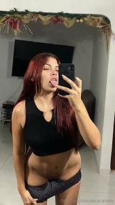 Quieres jugar conmigo do you want to play with me