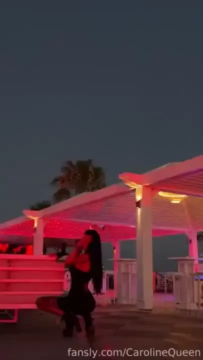 Do you think i m your girlfriend do you think you are worthy of the 