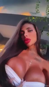 The gift for my sweet subscribers fyp boobs fakeboobs biglips brunette