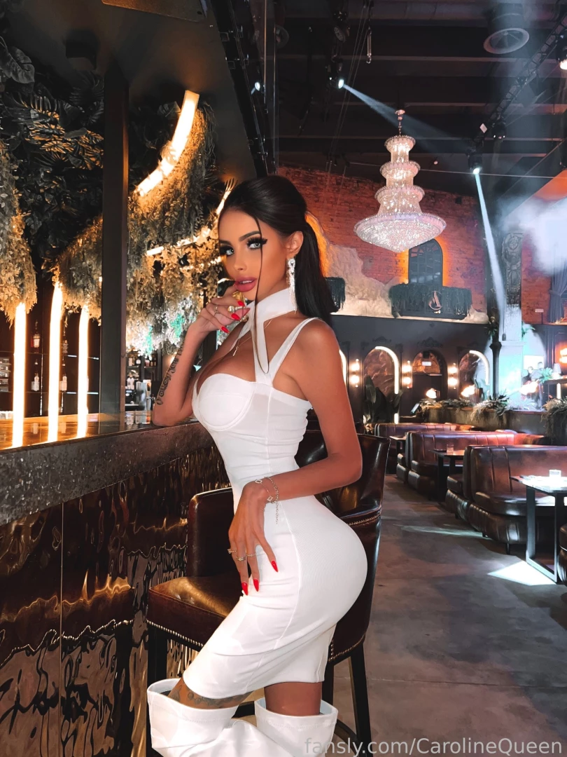 Your gorgeous queen is all in white you like it fyp boobs fakeboobs 
