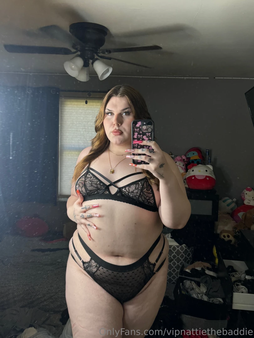 You see me in lace layying on the bed wyd 