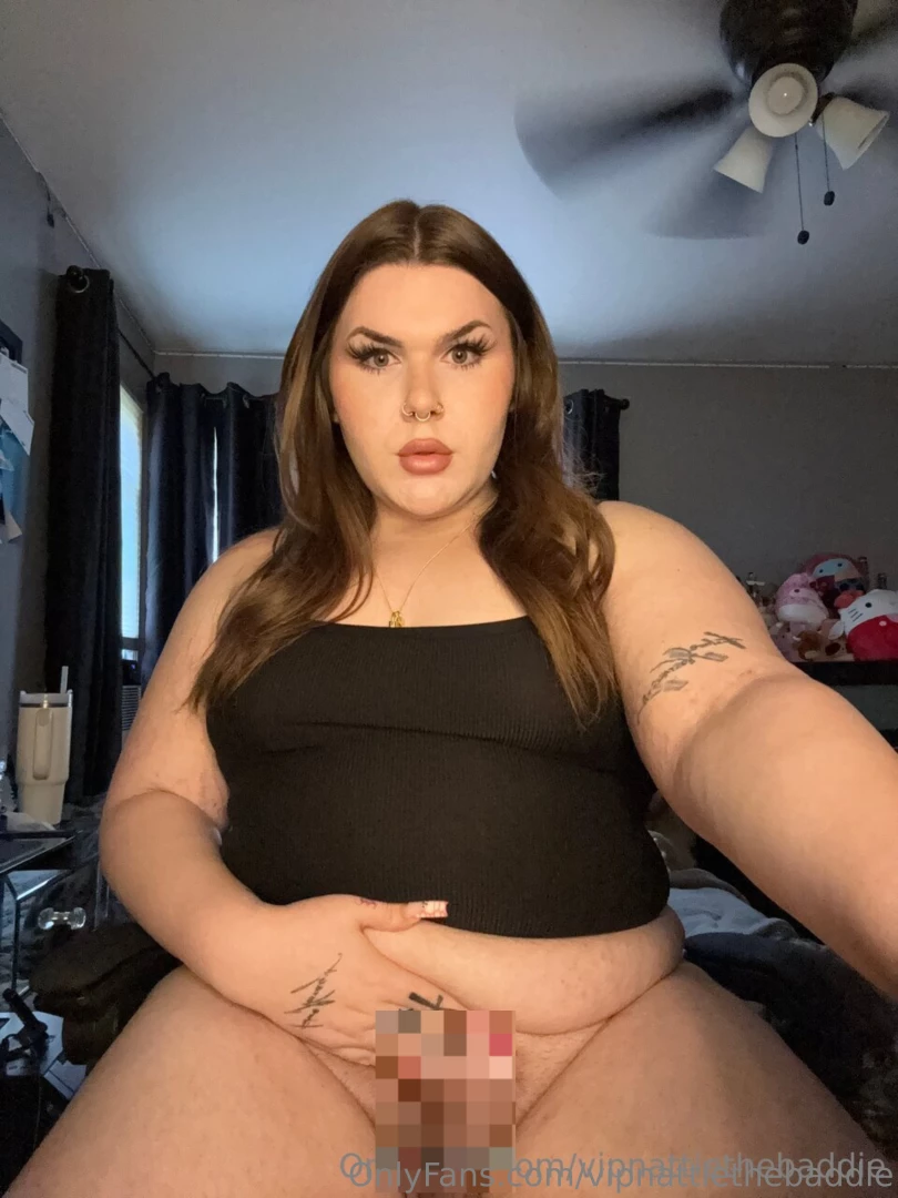 Its so small it looks just like a pussy you have to see this baby 