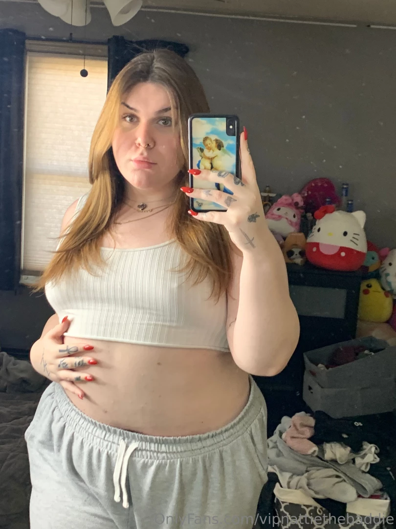 I m not me without my gray sweatpants take them off me and see what 