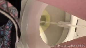 Uh idk what kind of angle this is but my thighs dislike what i did pee