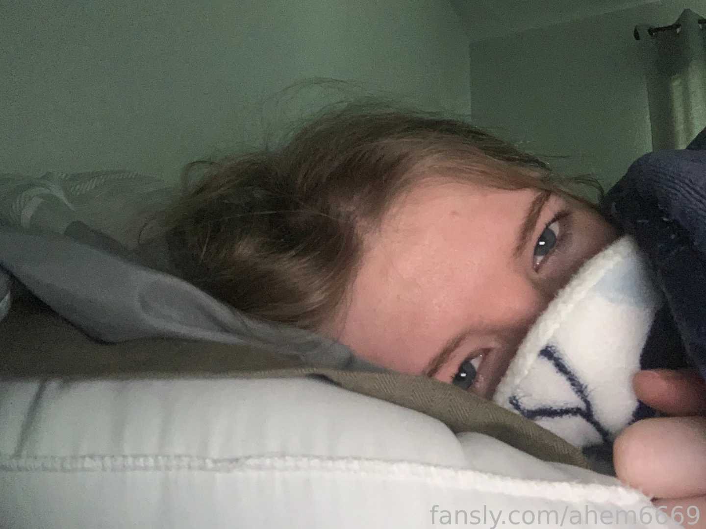 Testing out the system i really don t wanna get up out of my blanket 