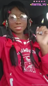 Wanna play in the back seat