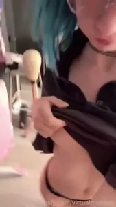 Heres a little something casual and free for non subbed followers just