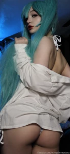 Degen miku w my new cam ill be uploading more to my higher tier within