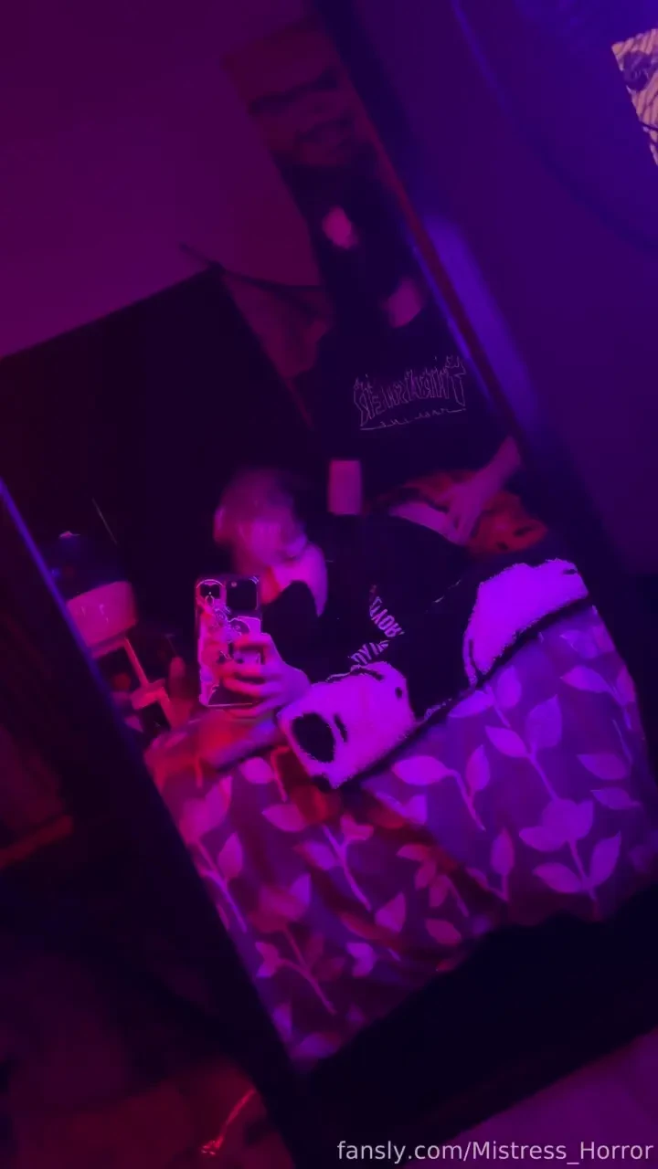 Taking out my pent up emotions on my desperate roommate watch quarlx s 