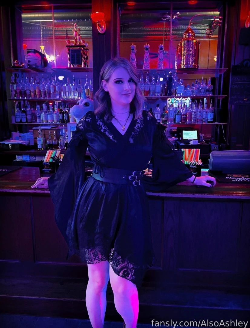 Pov - drinkey dancey ashley saunters over from across the bar what do part 3 