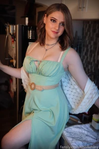 Ready to clean anything you put in front of me trans tgirl trap femboy part 1