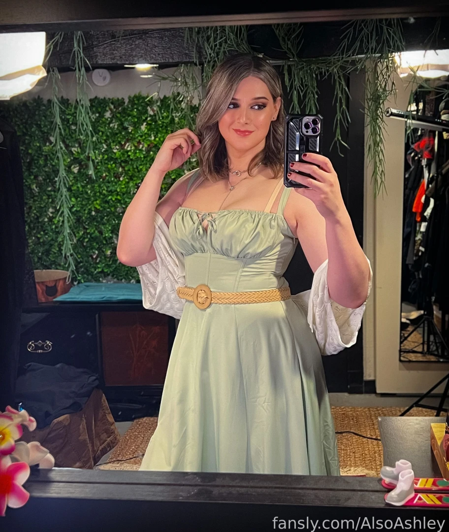 Ready to clean anything you put in front of me trans tgirl trap femboy part 3 