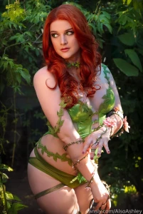 My favorite cosplay this year so excited for this set to drop next