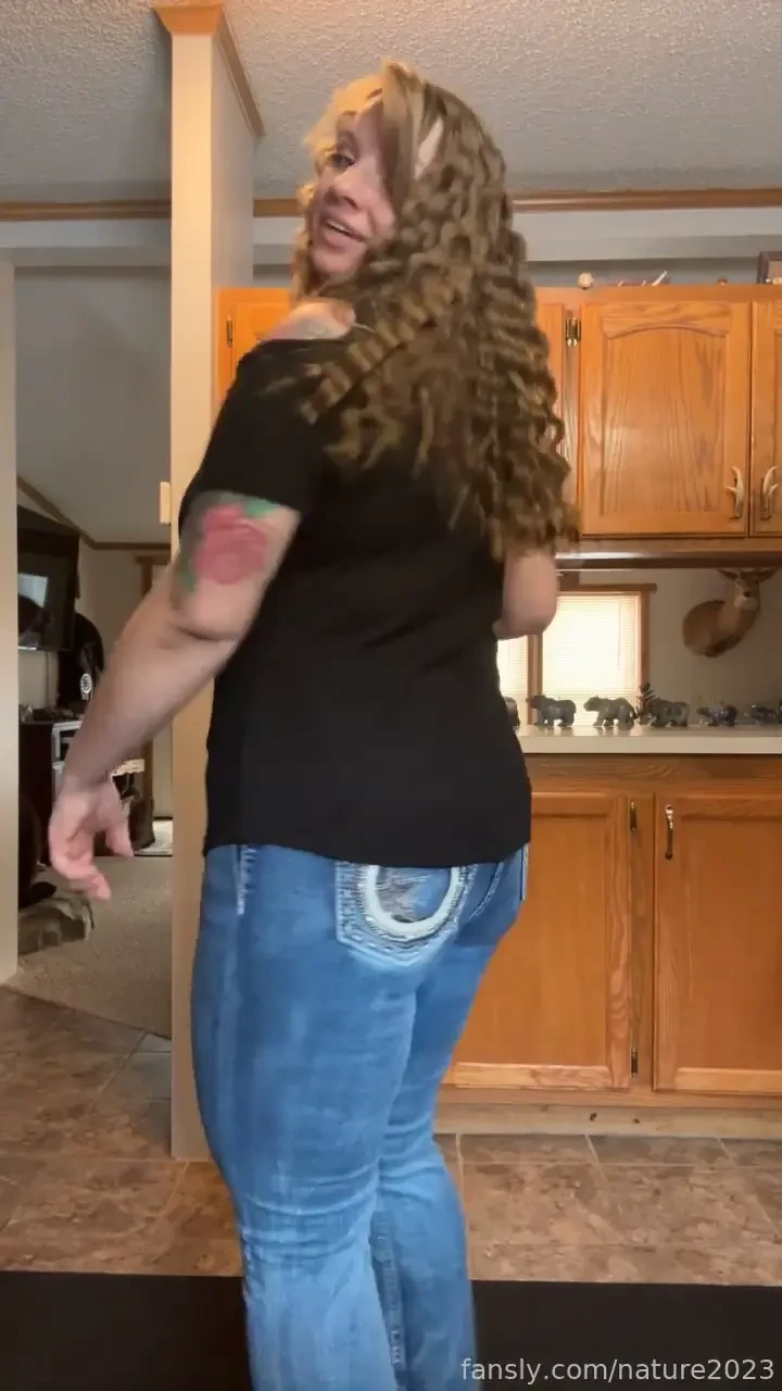 Am i your type would you take me out for a drink and spoil me fyp 