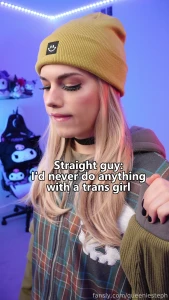 Straight guys suck dick sooooo good btw femboy trans shemale transgirl