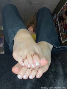 Sexy whitetoes and soft peachysoles to make you ache for me on this part 3