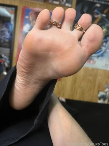 Sexy whitetoes and soft peachysoles to make you ache for me on this part 9