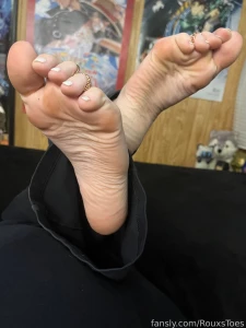 Sexy whitetoes and soft peachysoles to make you ache for me on this part 5