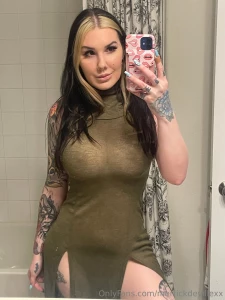 Catch me live at 4pm central time tonight politics titties are