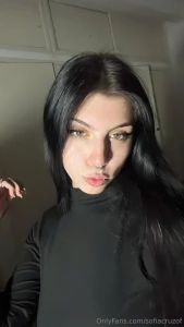 Wanna kiss where should i kiss you