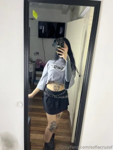 Heyyy guys just wanted to say thank you for being so patient and sweet part 1